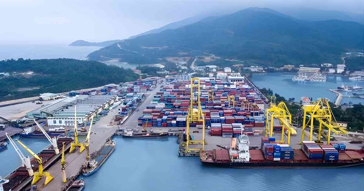 cảng lớn nhất việt nam