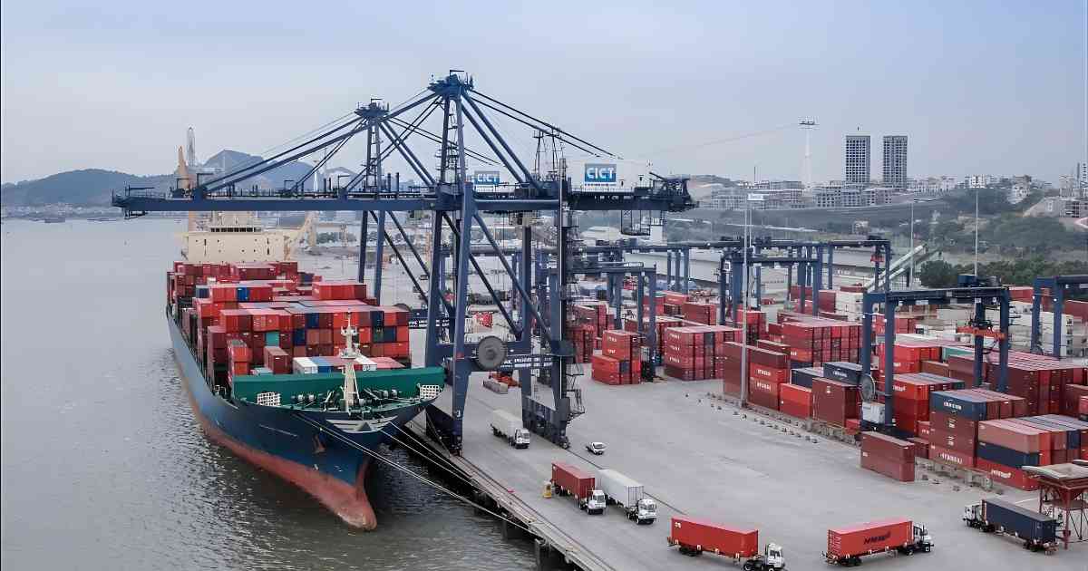 cảng lớn nhất việt nam