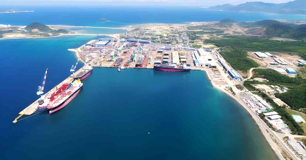 cảng lớn nhất việt nam